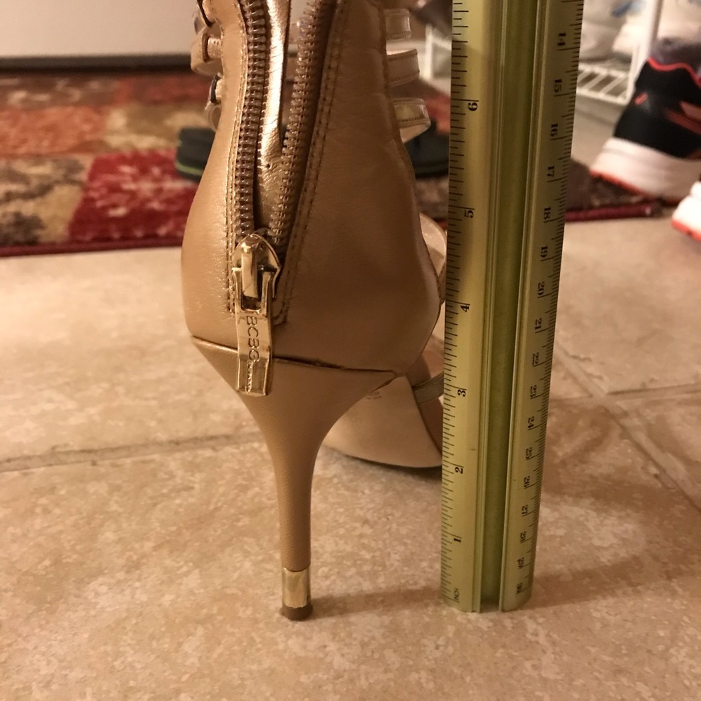 Gold strappy heels - Picture 5 of 5